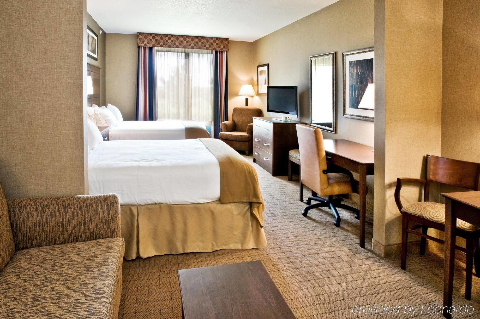 Holiday Inn Express Hotel & Suites Lake Placid By Ihg Стая снимка